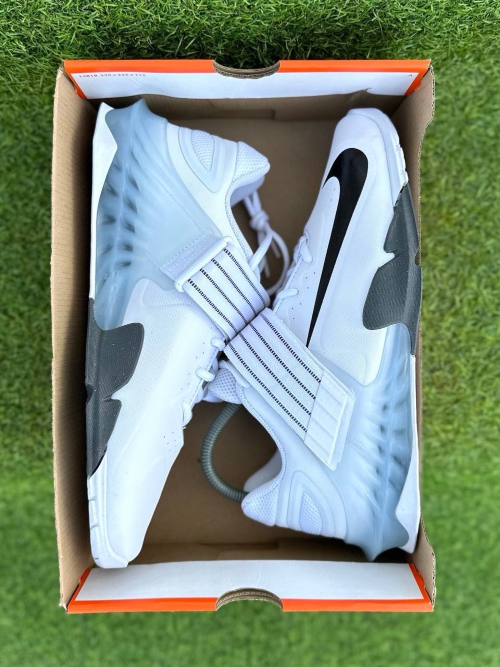 Men’s shoes Nike Savaleos White Iron Grey Laser Orange Black